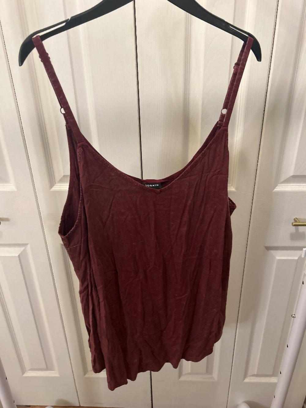 Torrid Ava Cami Color Zinfandel Size 1